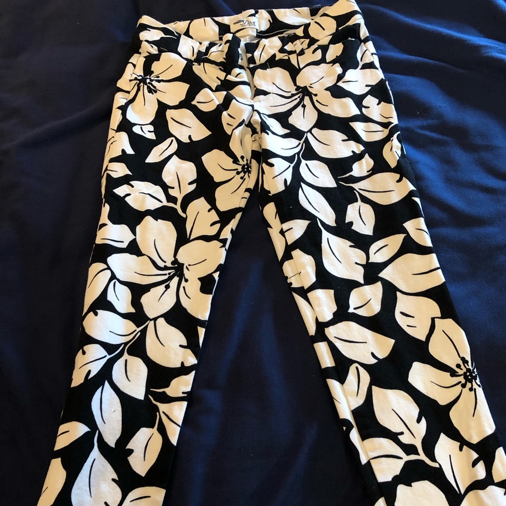 Old Navy Diva Size 4!!